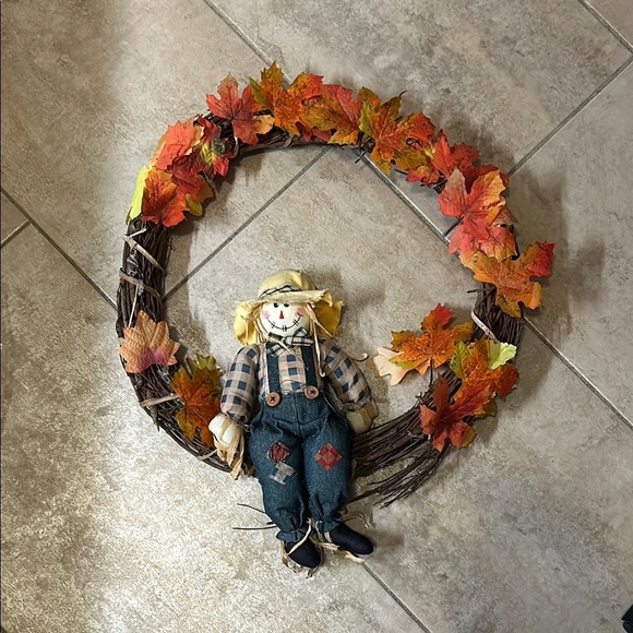 Autumn Leaf Wreath with Scarecrow Decor - Picture 1 of 11